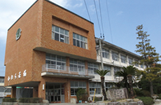 佐賀県佐賀市立若楠小学校