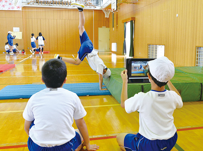 体育科におけるICTを活用した自己調整学習