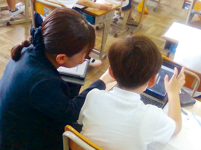 「自ら学びを自覚して進める力」を育む授業へ
「インフルエンサー教員」が他校をサポート